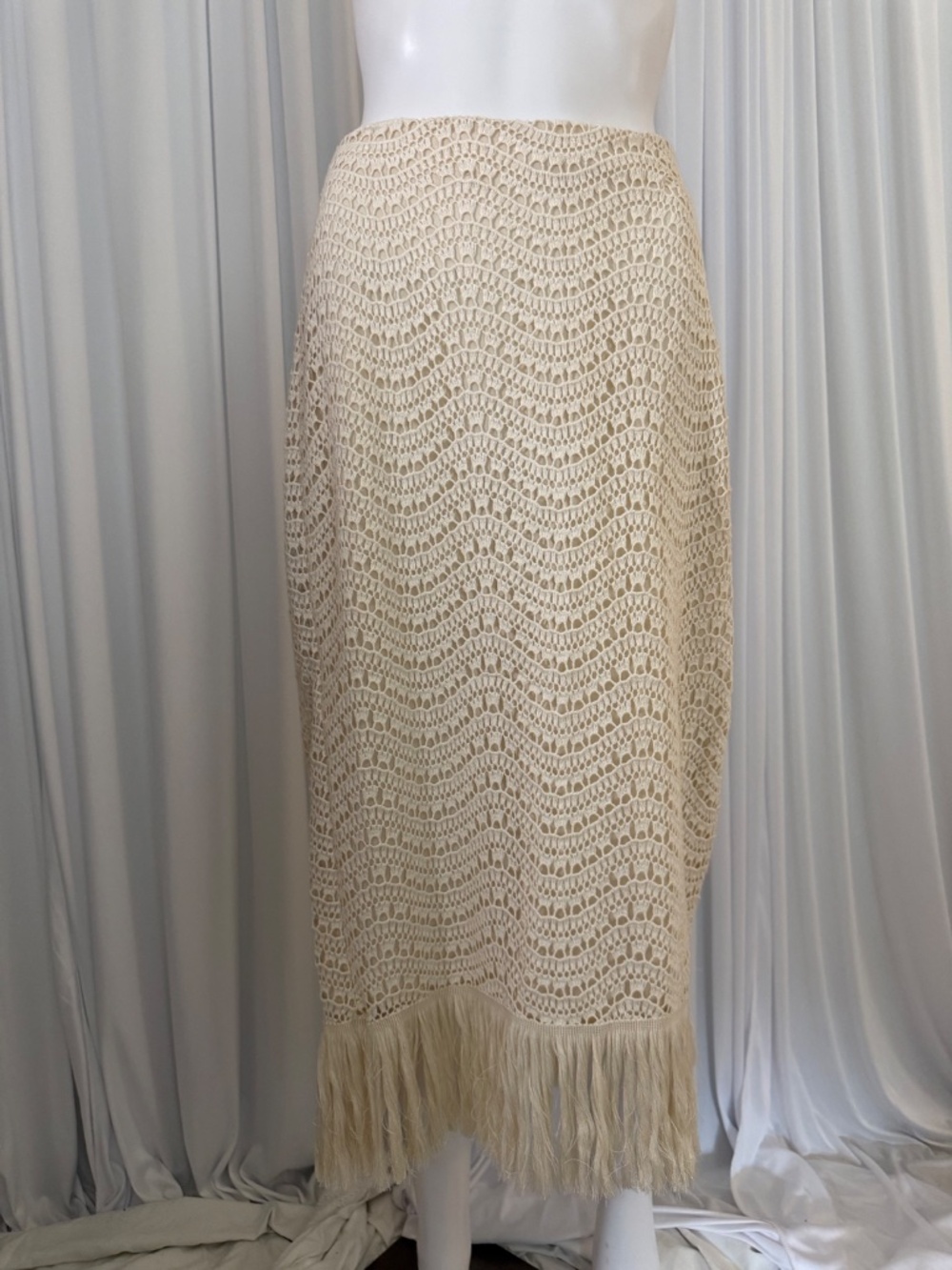Antonio Melani Crochet Lace Fringe Midi Skirt Size 10 NWT Boho Coastal MSRP $149 - Picture 2 of 16